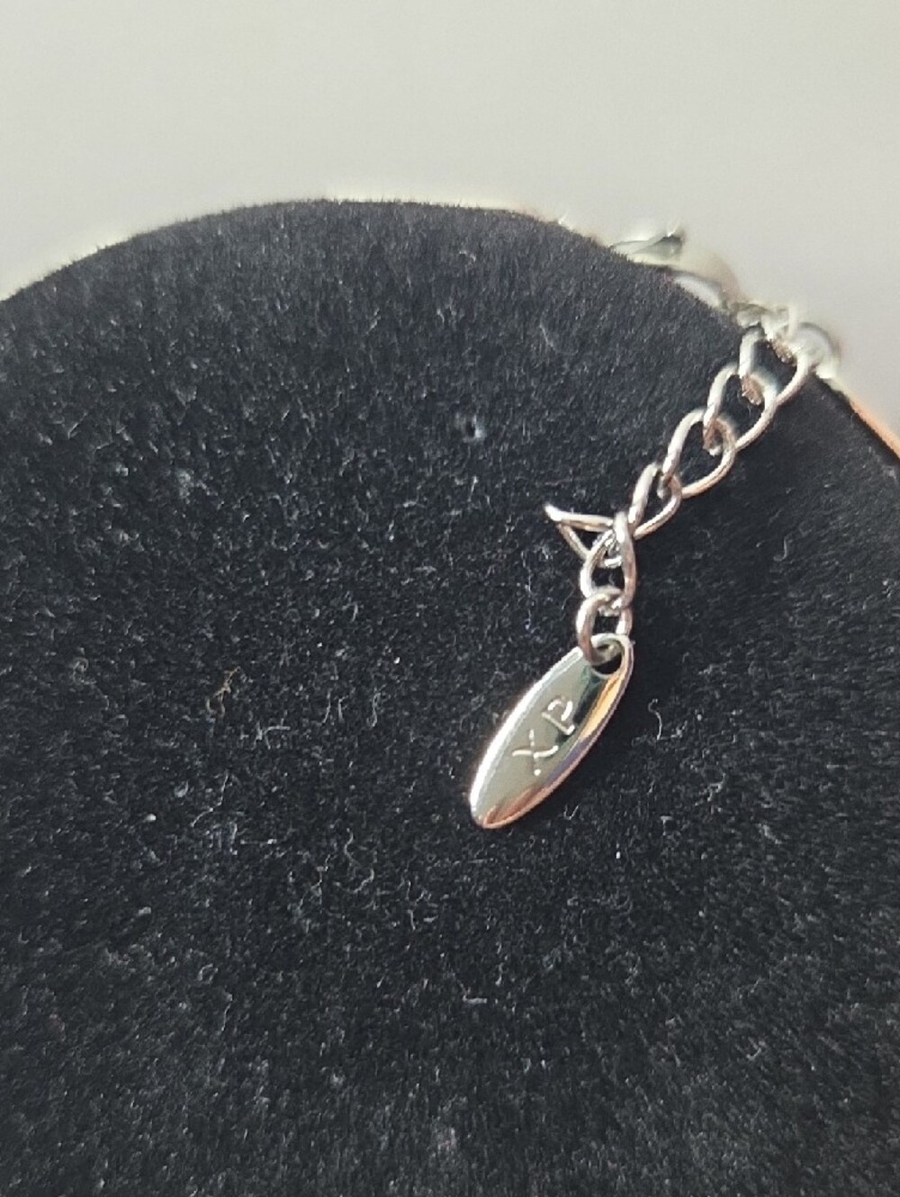 XP Chuping Necklace, Silver-Colored, High Quality.White gold plated - Picture 3 of 3